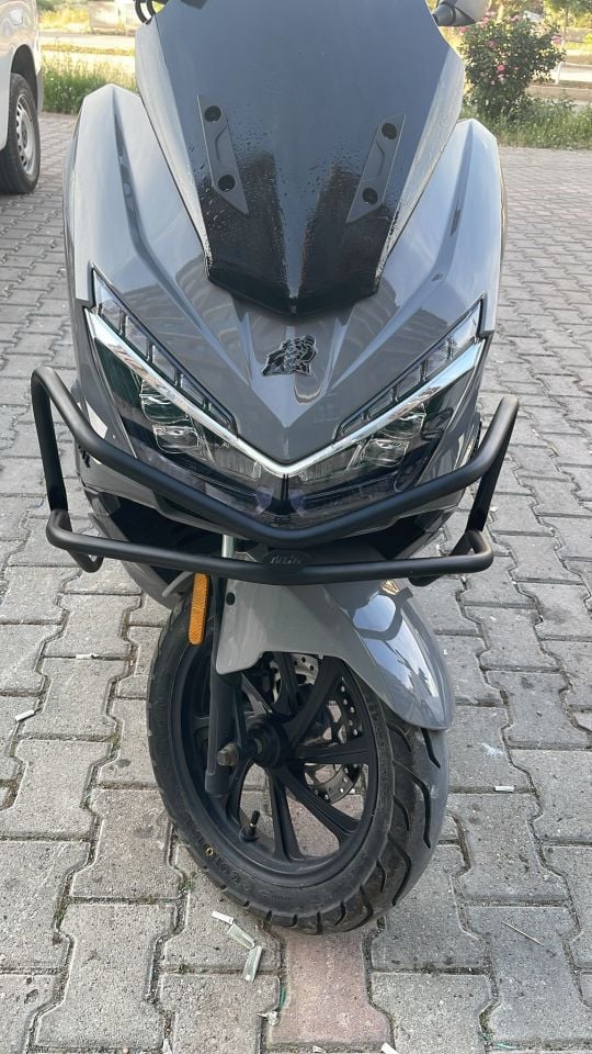 Mondial Strada Koruma Demiri