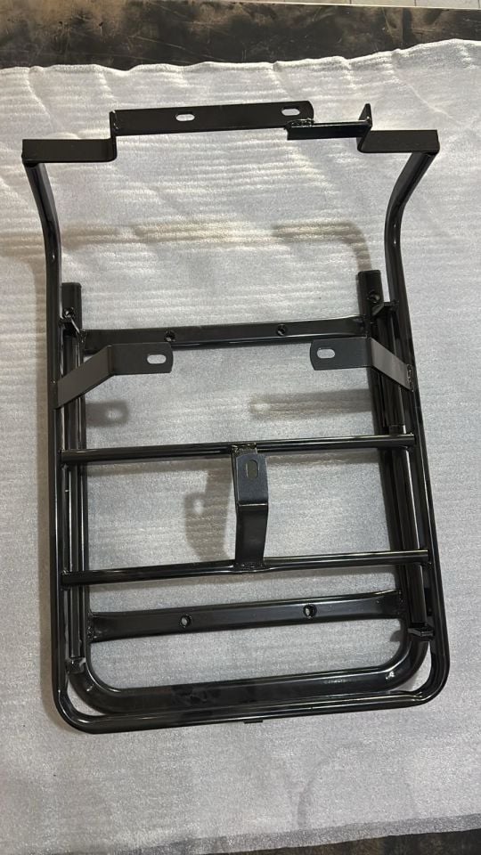 KANUNİ MATİ KIZAKLI KURYE PAKET DEMİRİ