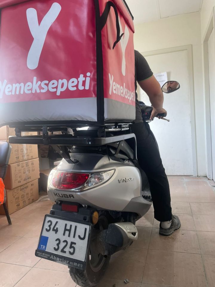 KUBA VN 50 PRO KIZAKLI KURYE PAKET DEMİRİ