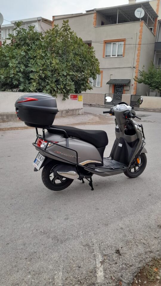 TVS JÜPİTER 125 ÇANTA DEMİRİ(KORUMA OLMADAN TAKİLMAZ)