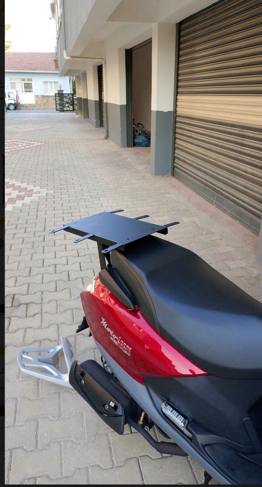 MOTOLUX CEO 110 VE 125 KIZAKLI KURYE PAKET ÇANTA DEMİRİ