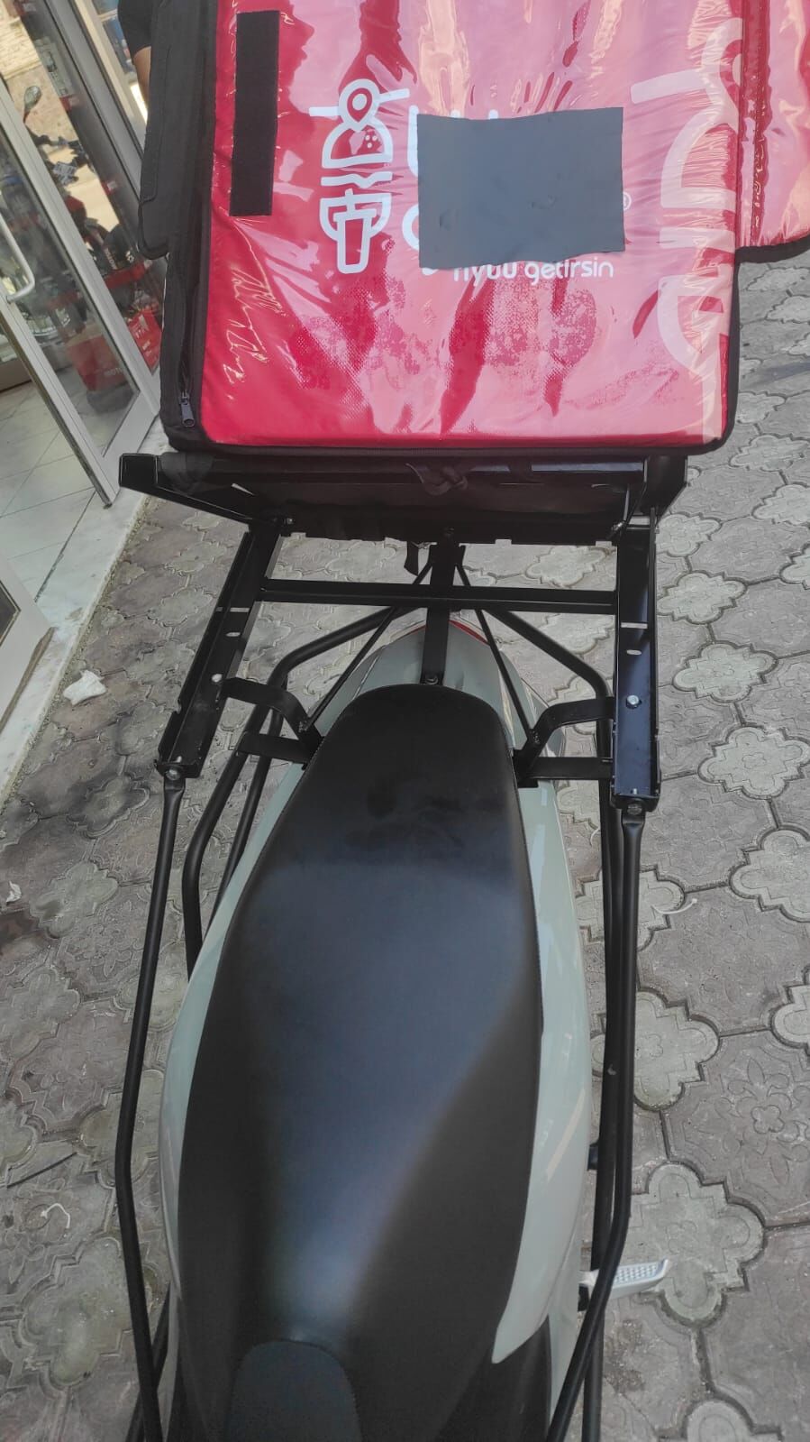 HONDA DİO DAMPERLİ KURYE PAKET ÇANTA DEMİRİ