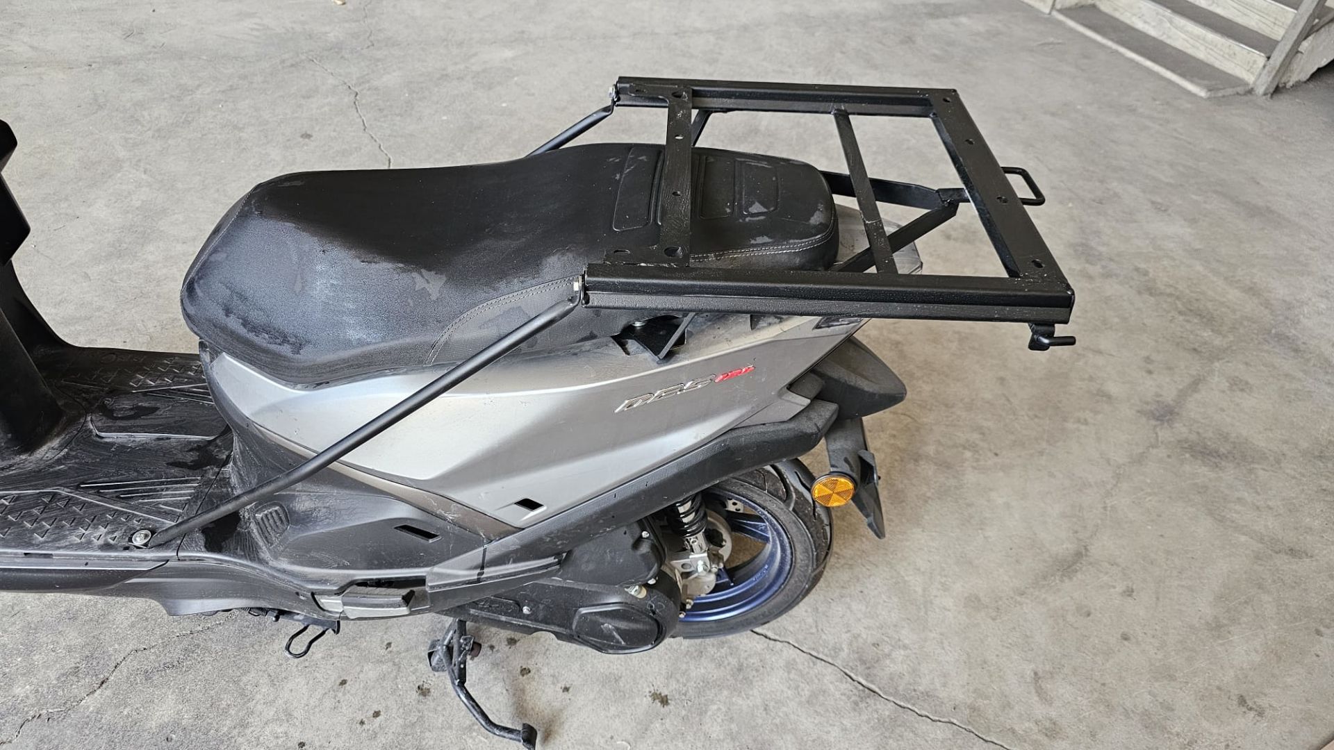RKS ROSA 50 KIZAKLI KURYE PAKET ÇANTA DEMİRİ