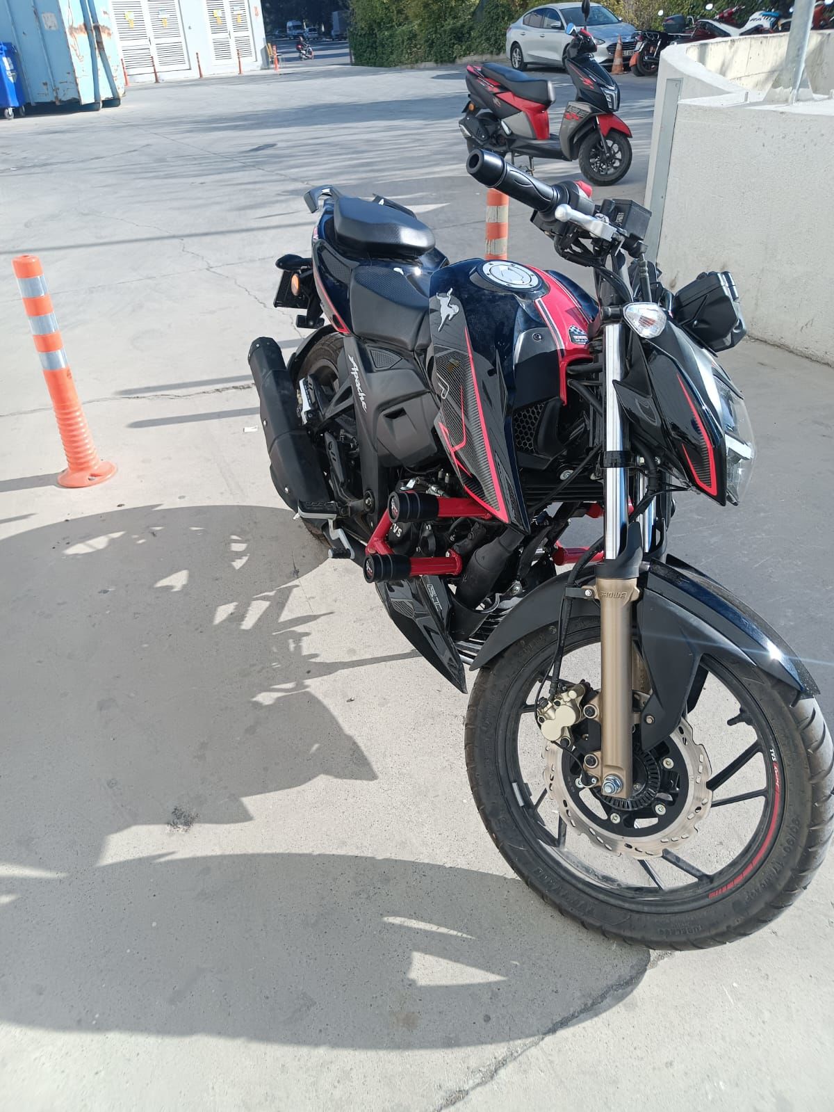 TVS RTR 200 KORUMA DEMİRİ (SİYAH RENK)