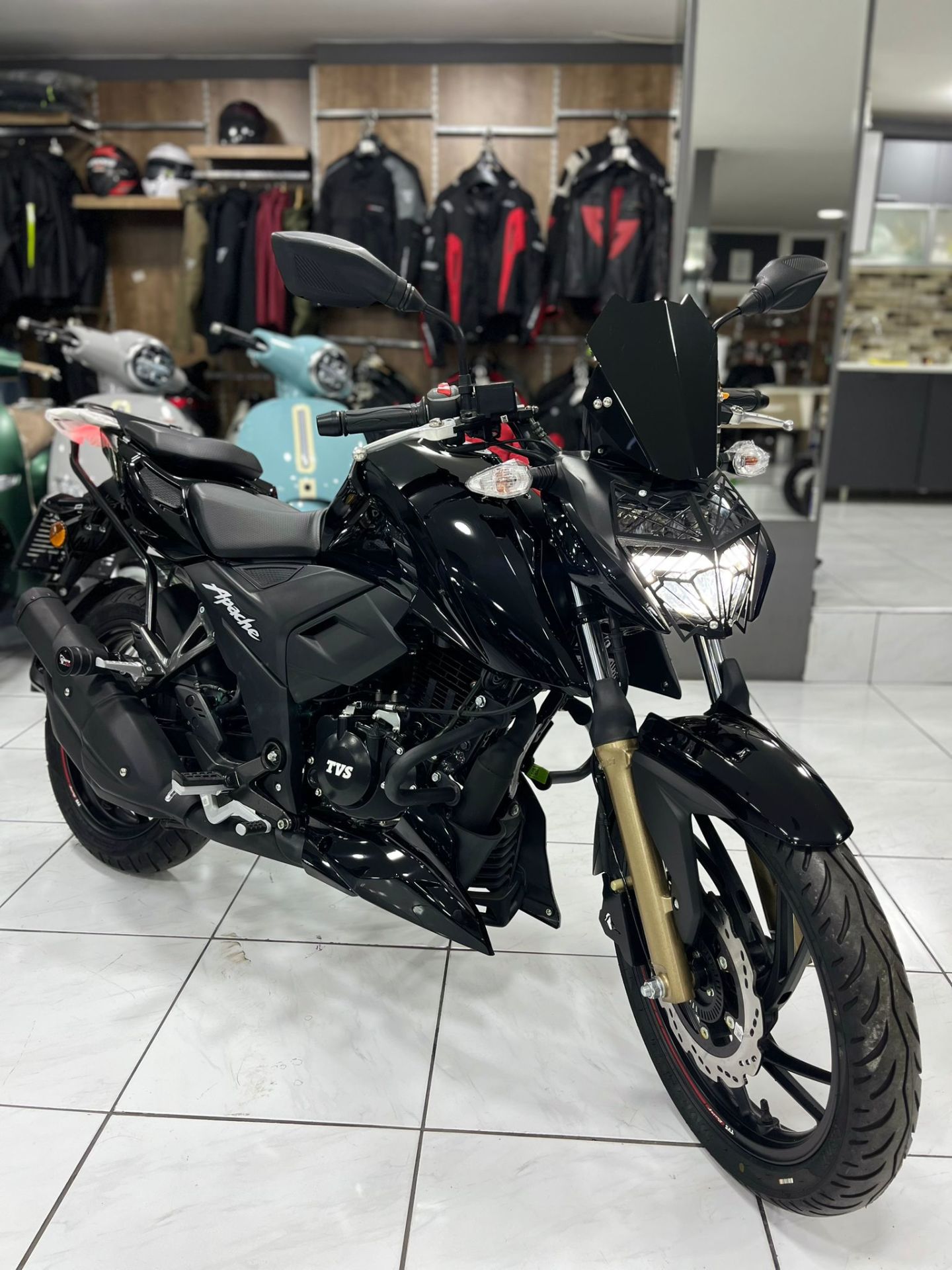 RTR 200 SPOR CAM SİPERLİK