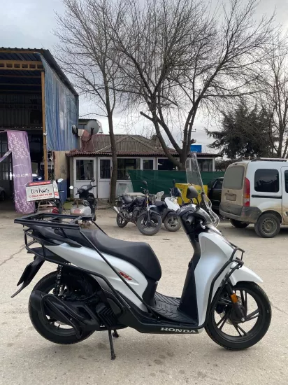 HONDA SH 125 KIZAKLI KURYE PAKET DEMİRİ