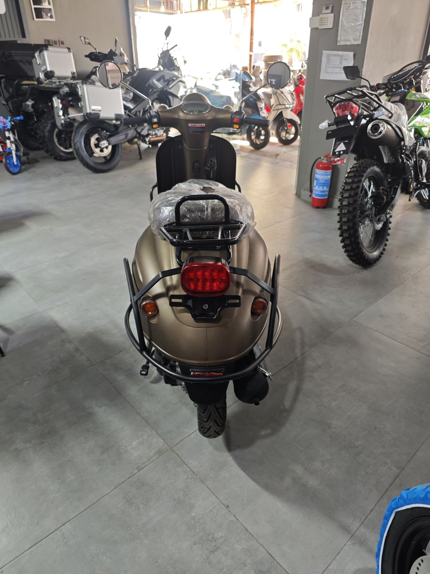 MONDİAL TURİSMO KORUMA DEMİRİ