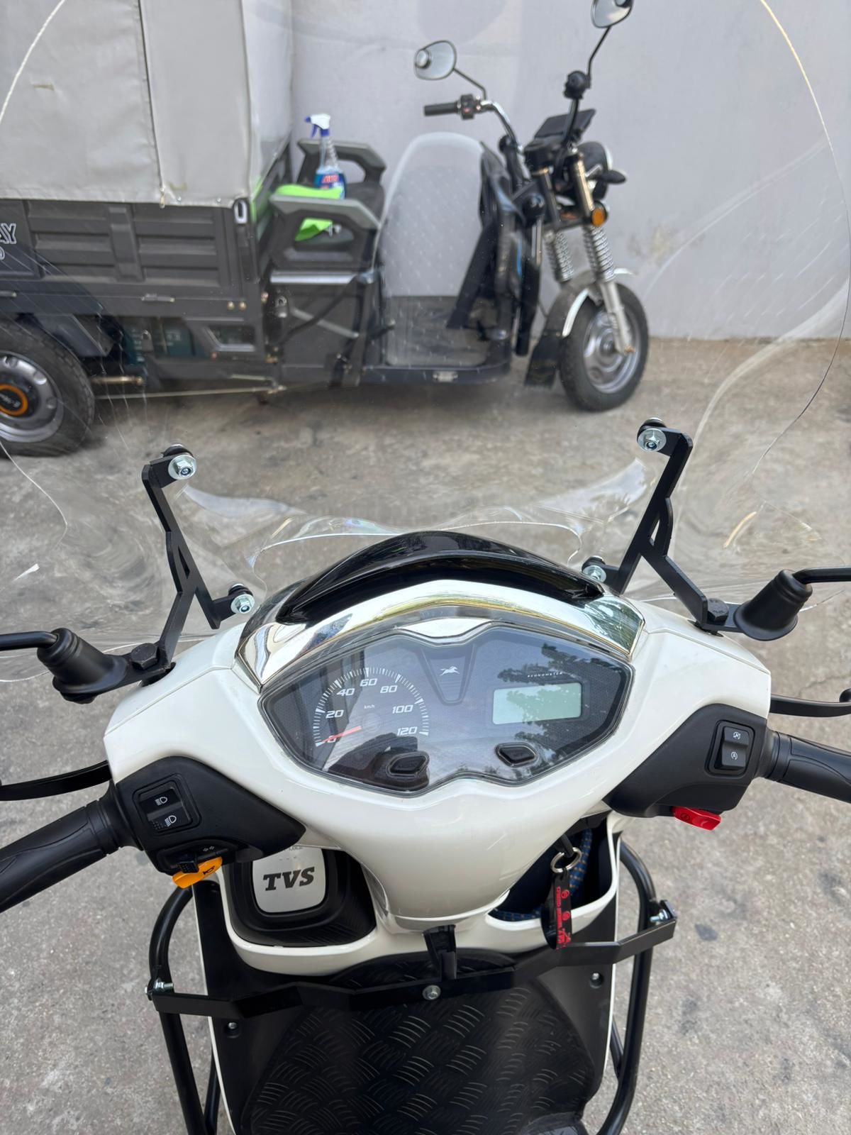 TVS JÜPİTER 125 ELCİK KORUMALI SİPERLİK CAM(ŞEFFAF)